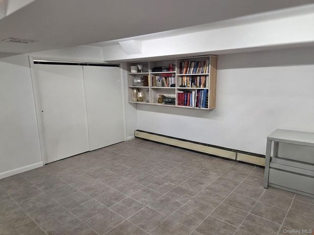 541 Cedarwood Drive, Cedarhurst, NY 11516