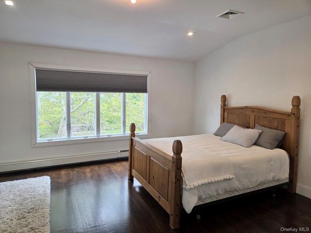 541 Cedarwood Drive, Cedarhurst, NY 11516