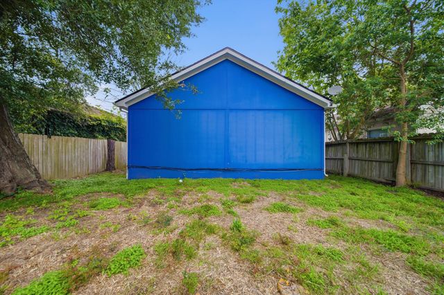 11730 Greenglen Drive, Houston, TX 77044