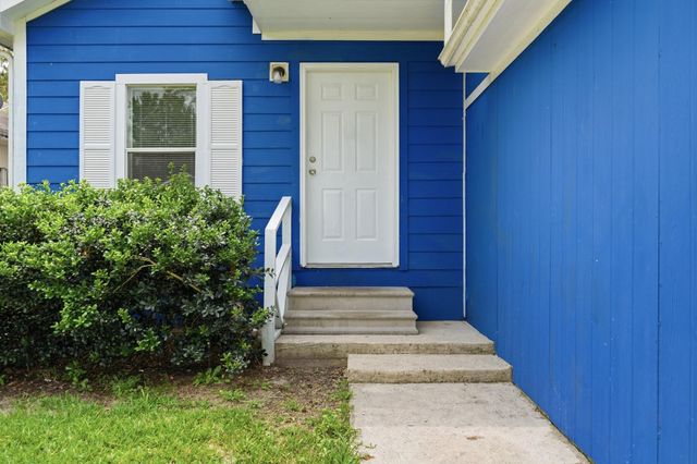 11730 Greenglen Drive, Houston, TX 77044