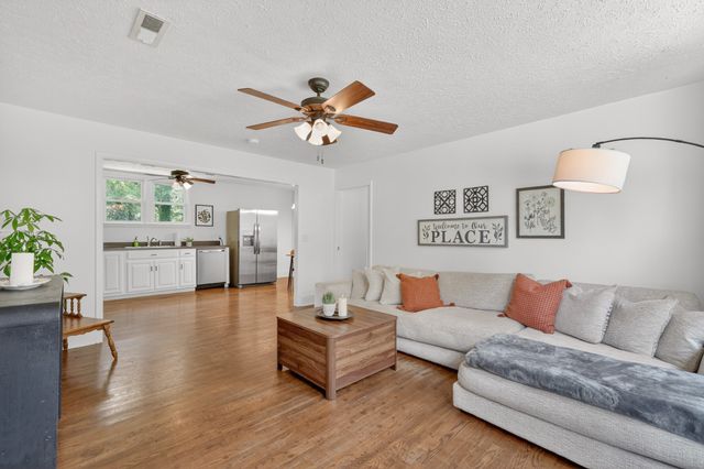 111 Goodner Ln, Alexandria, TN 37012