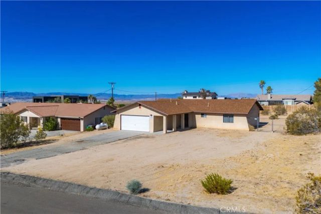 7121 Quail Spring Avenue, 29 Palms, CA 92277