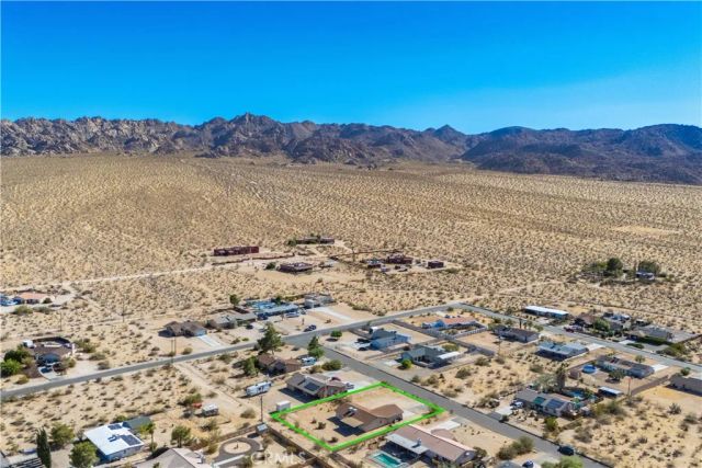 7121 Quail Spring Avenue, 29 Palms, CA 92277