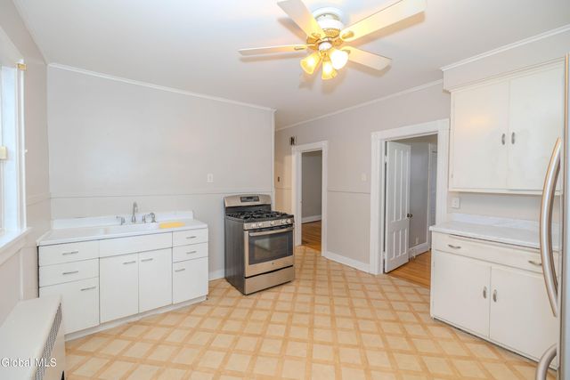 1712 Foster Avenue, Schenectady, NY 12308