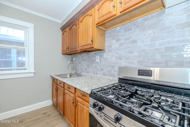 1712 Foster Avenue, Schenectady, NY 12308