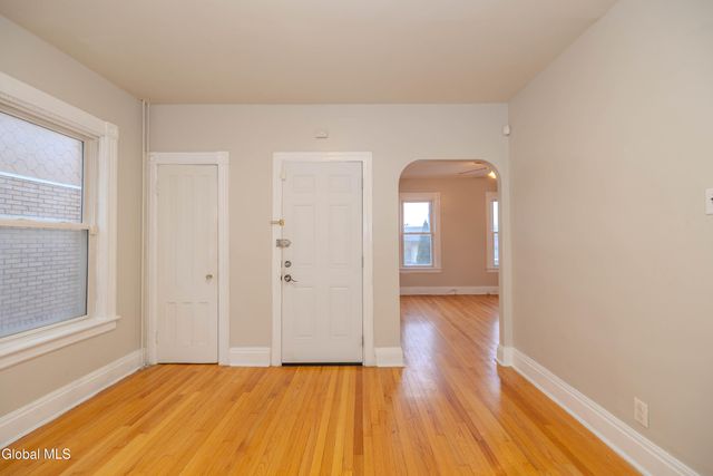 1712 Foster Avenue, Schenectady, NY 12308