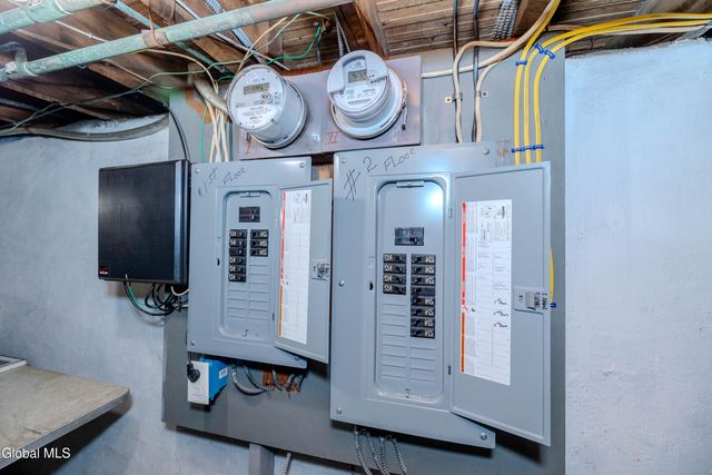 1712 Foster Avenue, Schenectady, NY 12308