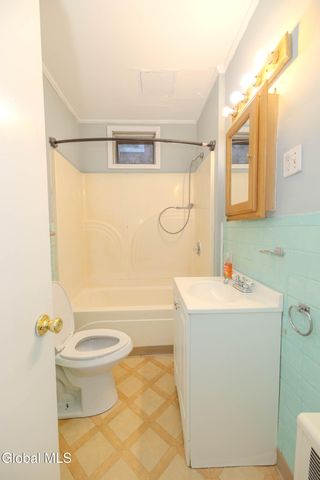 1712 Foster Avenue, Schenectady, NY 12308