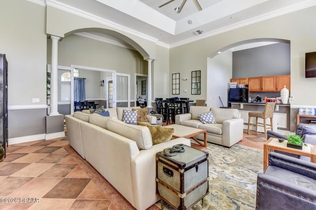 940 Village Trl Unit 6-310, Port Orange, FL 32127