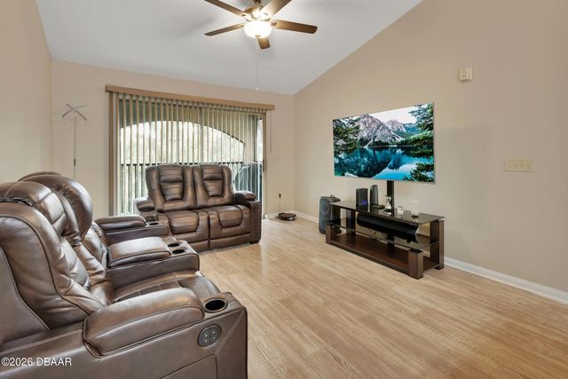 940 Village Trl Unit 6-310, Port Orange, FL 32127