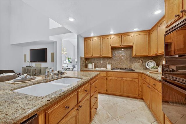 100 Bloomfield Way, Folsom, CA 95630
