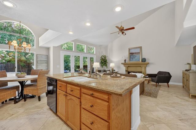 100 Bloomfield Way, Folsom, CA 95630