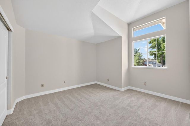 100 Bloomfield Way, Folsom, CA 95630