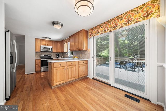 3843 30TH ST N, Arlington, VA 22207
