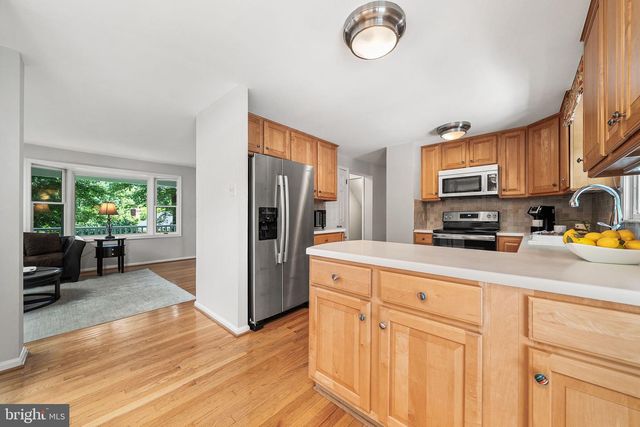 3843 30TH ST N, Arlington, VA 22207