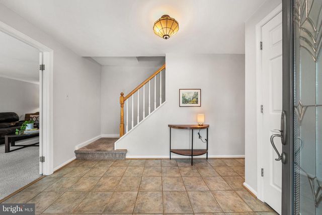 3843 30TH ST N, Arlington, VA 22207