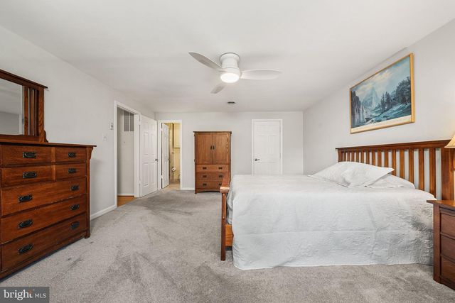 3843 30TH ST N, Arlington, VA 22207