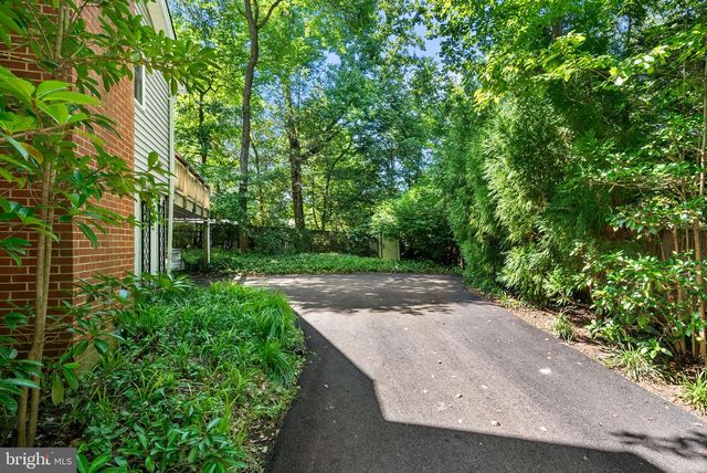 3843 30TH ST N, Arlington, VA 22207