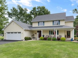 279 N Division Street, Braidwood, IL 60408