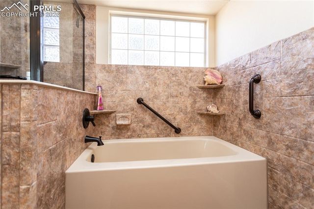 1250 Bison Ridge Drive, Colorado Springs, CO 80919