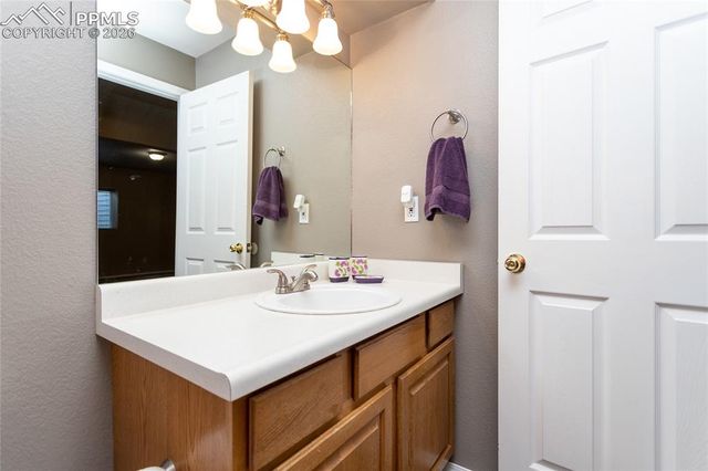 1250 Bison Ridge Drive, Colorado Springs, CO 80919