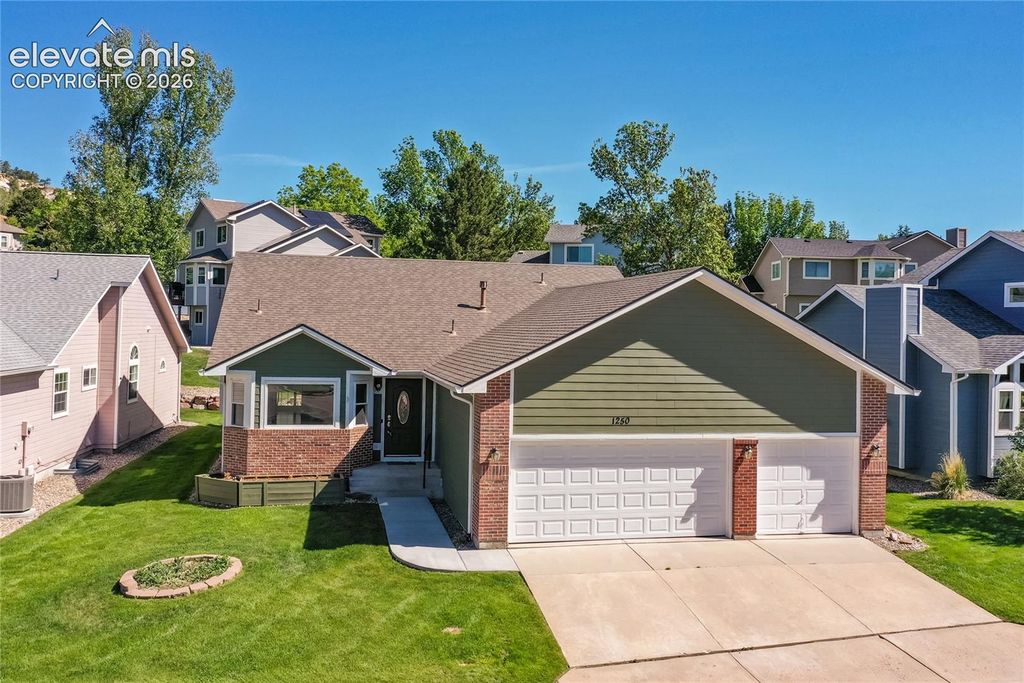 1250 Bison Ridge Drive, Colorado Springs, CO 80919 — photo 2