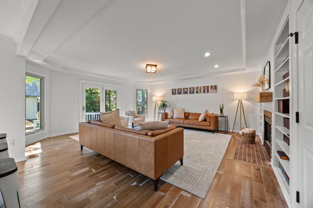 990 Venetian Way, Columbus, OH 43230