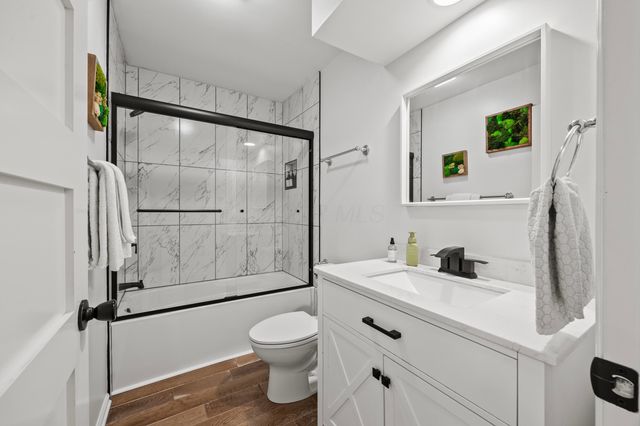 990 Venetian Way, Columbus, OH 43230