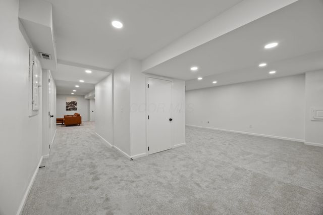 990 Venetian Way, Columbus, OH 43230