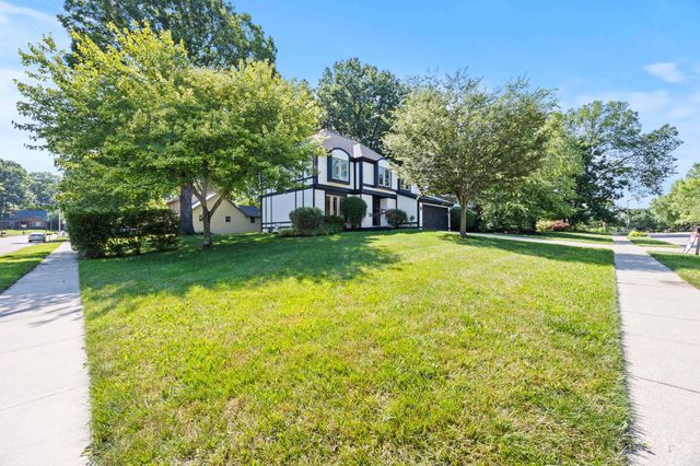990 Venetian Way, Columbus, OH 43230
