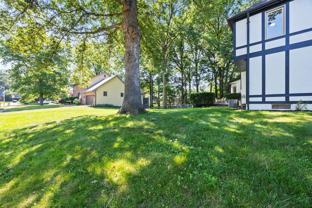 990 Venetian Way, Columbus, OH 43230
