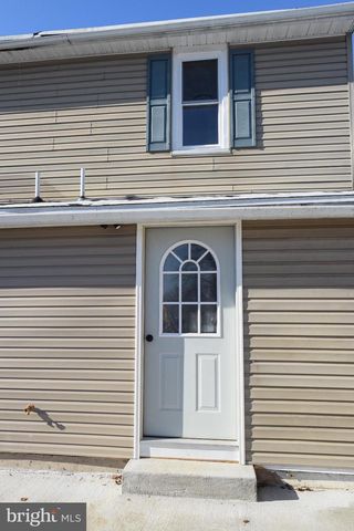 119 N ROBESON ST, Robesonia, PA 19551