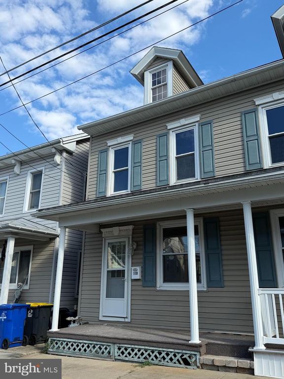 119 N ROBESON ST, Robesonia, PA 19551