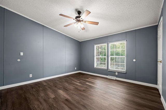 15411 Treichel Road, Tomball, TX 77377