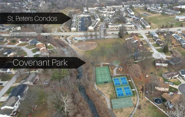 2282 Highland Hill Dr, St Peters, MO 63376