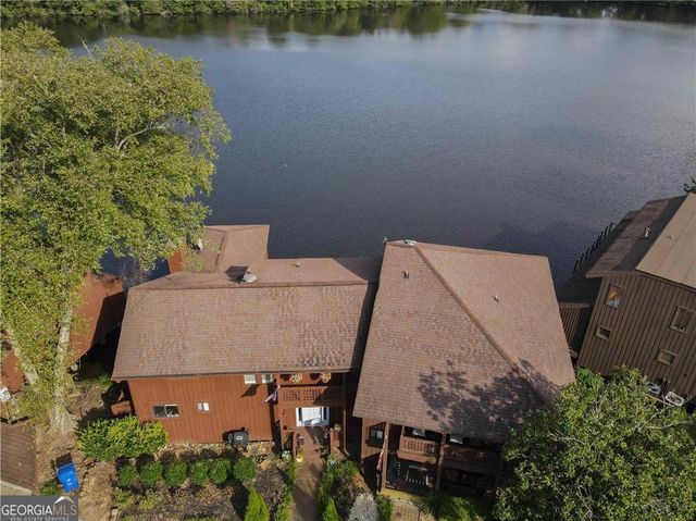 8 Northlake Circle, Peachtree City, GA 30269