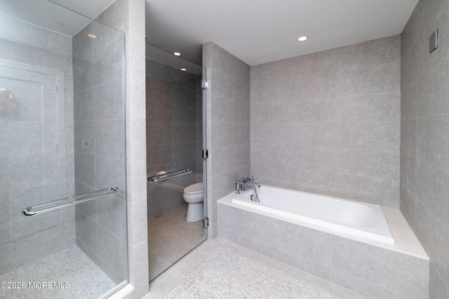 30 Melrose Terrace 208, Long Branch, NJ 07740