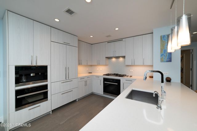 30 Melrose Terrace 208, Long Branch, NJ 07740