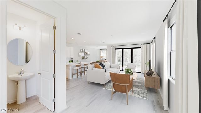 3029 Juniper WAY, Naples, FL 34112