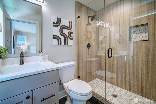 436 20th Ave, Kirkland, WA 98033