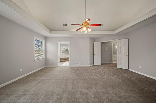 12627 Slater Lane, Overland Park, KS 66213