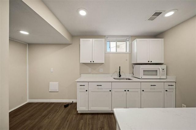 12627 Slater Lane, Overland Park, KS 66213