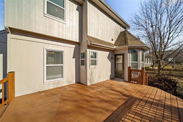 12627 Slater Lane, Overland Park, KS 66213