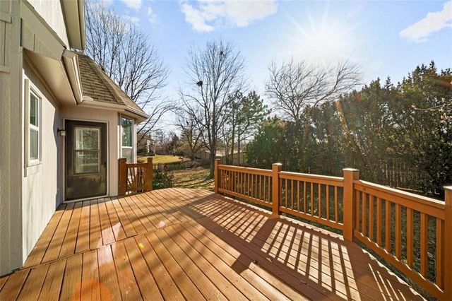 12627 Slater Lane, Overland Park, KS 66213