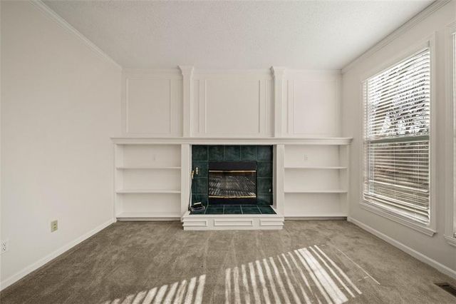 12627 Slater Lane, Overland Park, KS 66213