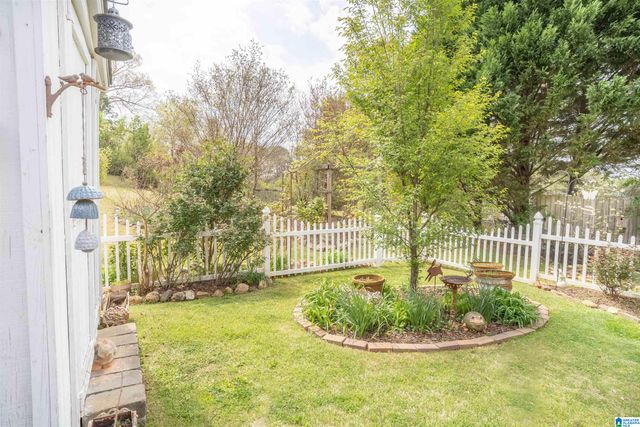 1516 HOLLY BERRY WAY, Anniston, AL 36207