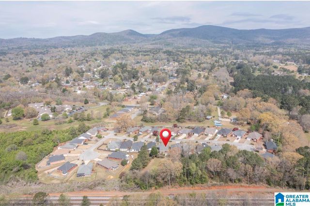 1516 HOLLY BERRY WAY, Anniston, AL 36207