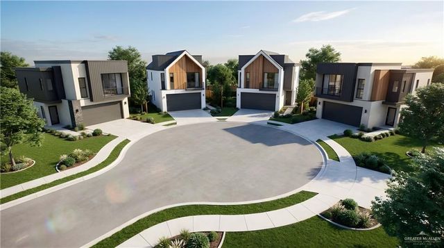 117 E Rio Bravo Street, Edinburg, TX 78539