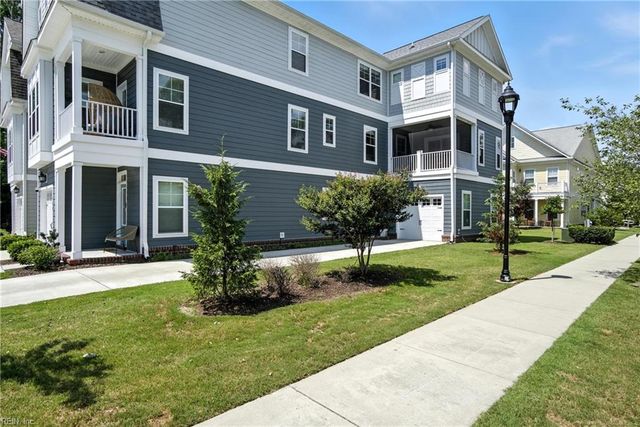 102 Mizzen Quarter LOOP, Yorktown, VA 23693