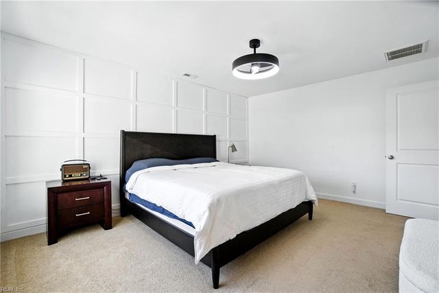 102 Mizzen Quarter LOOP, Yorktown, VA 23693